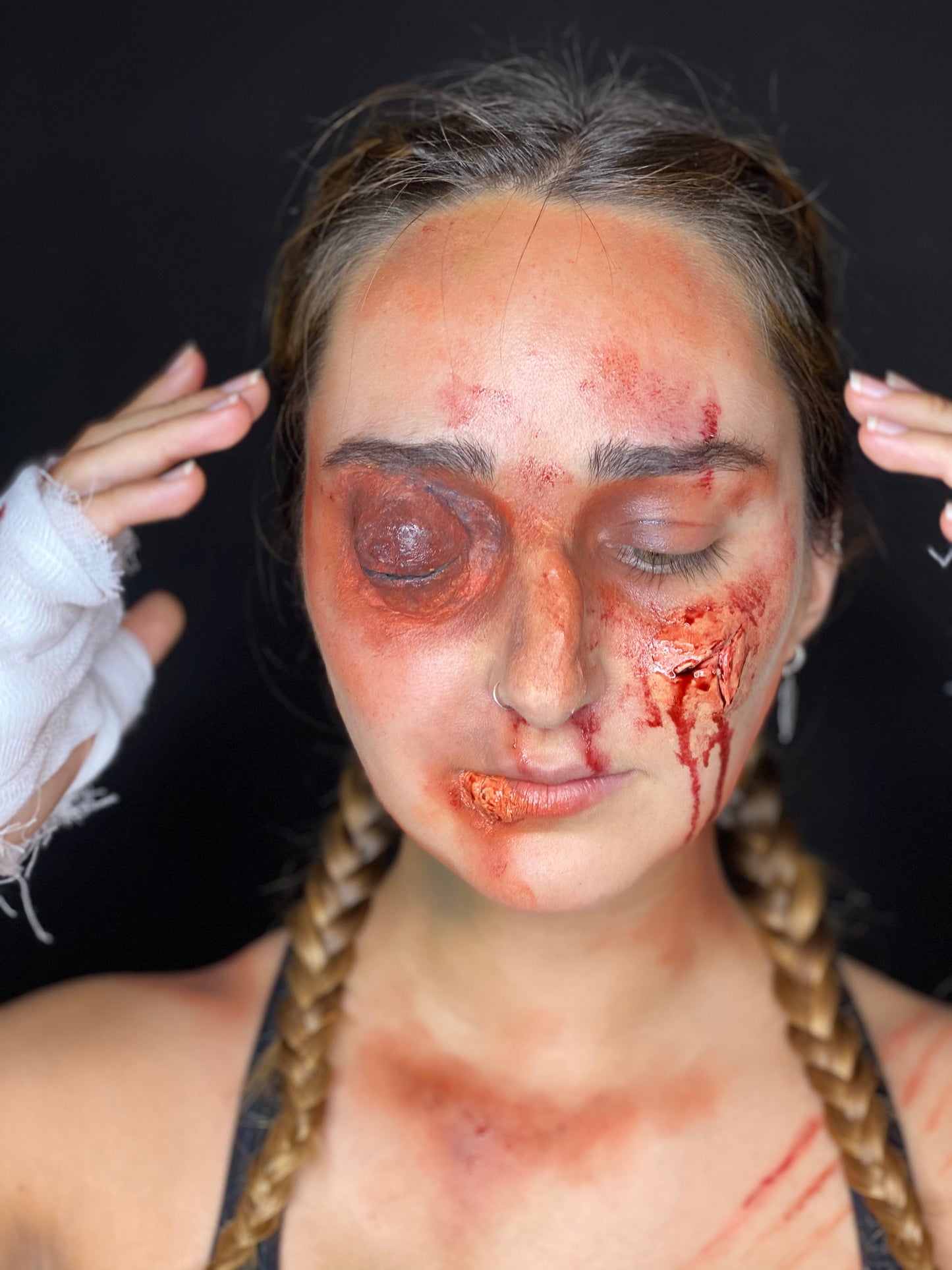 Maquillaje Artístico- Caracterización - Halloween (SOLO 2 CUPOS DISPONIBLES)